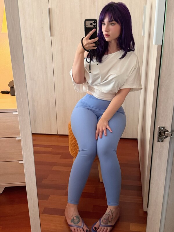 Rize Volkov nude photo 6