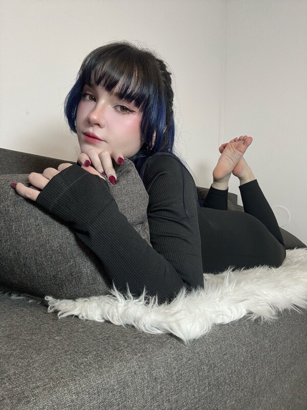 Rize Volkov nude photo 13