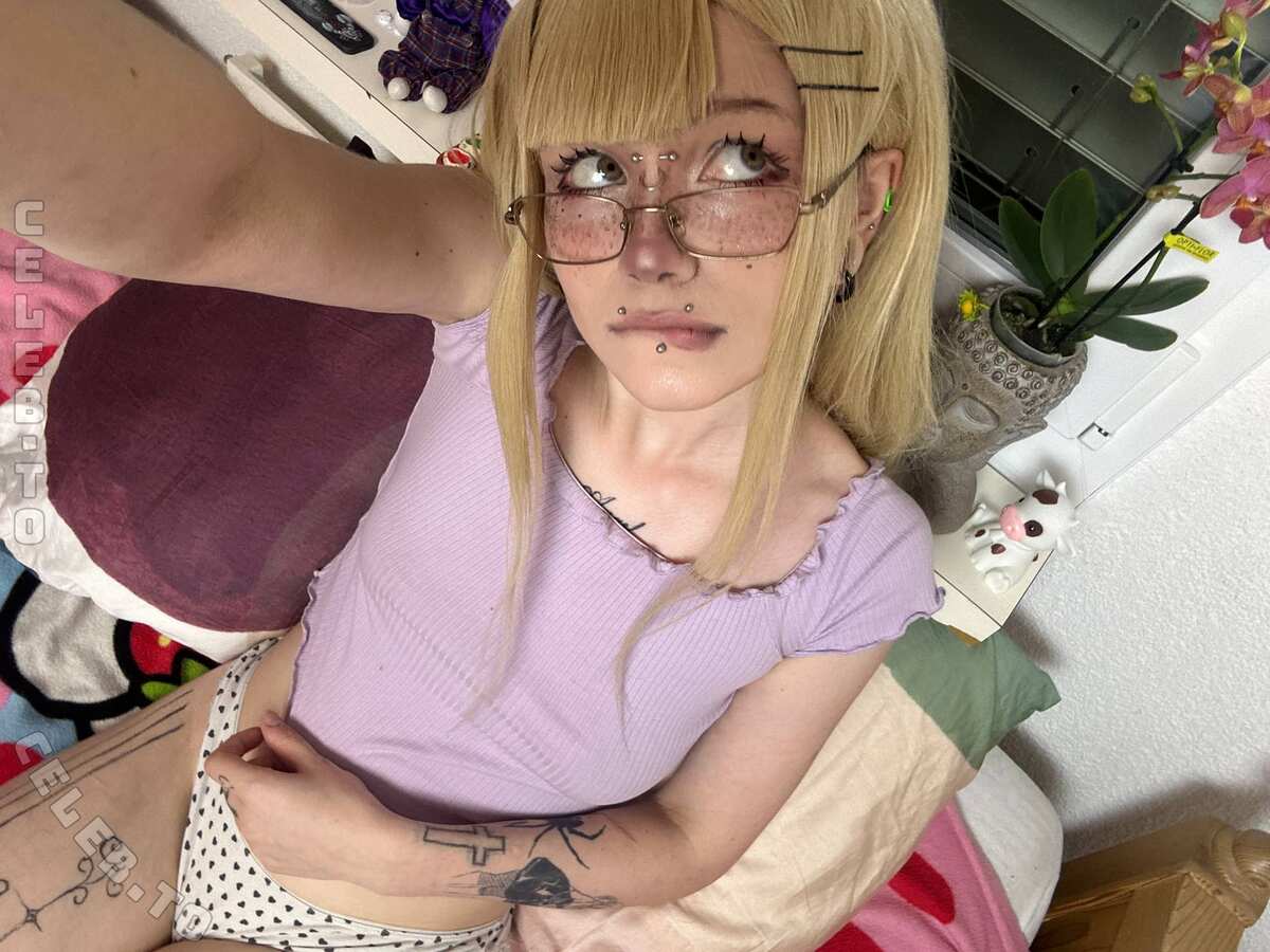 Rize__tyan nude photo 2