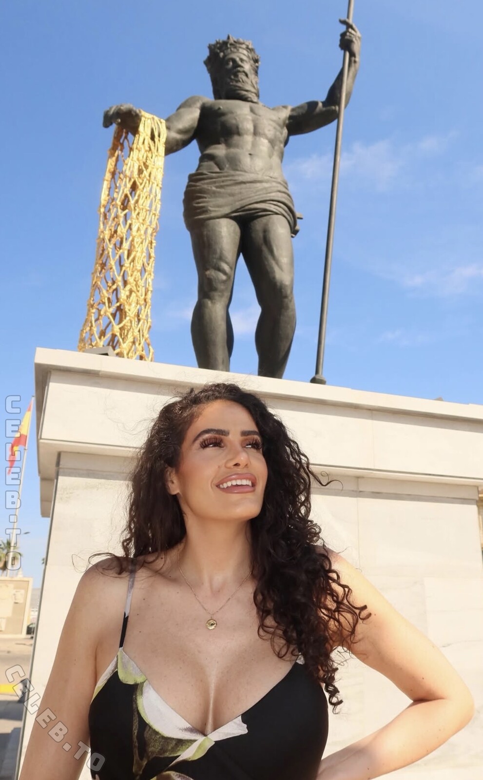 Roaya_Soraya nude photo 4