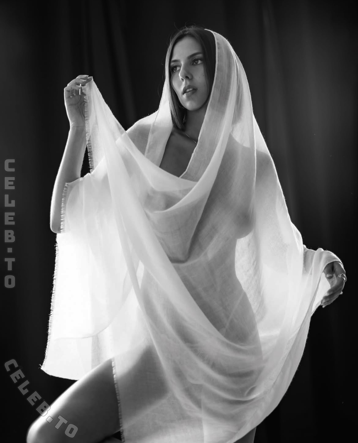 Roberta Serafini nude photo 11