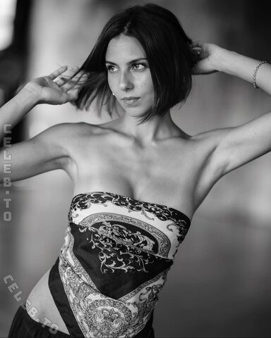 Roberta Serafini nude photo 2