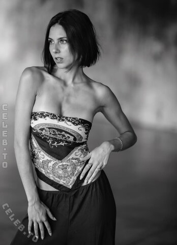 Roberta Serafini nude photo 1