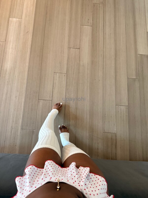 Rohilu nude photo 22