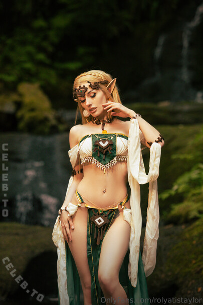 Rolyatistaylor nude photo 4