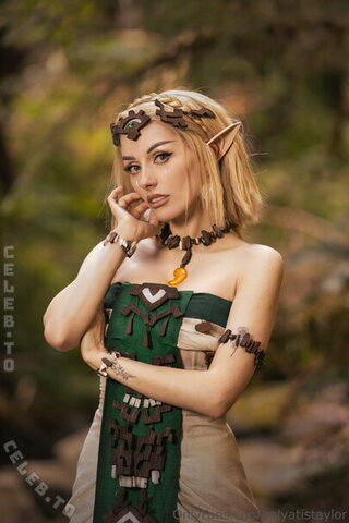 Rolyatistaylor nude photo 4