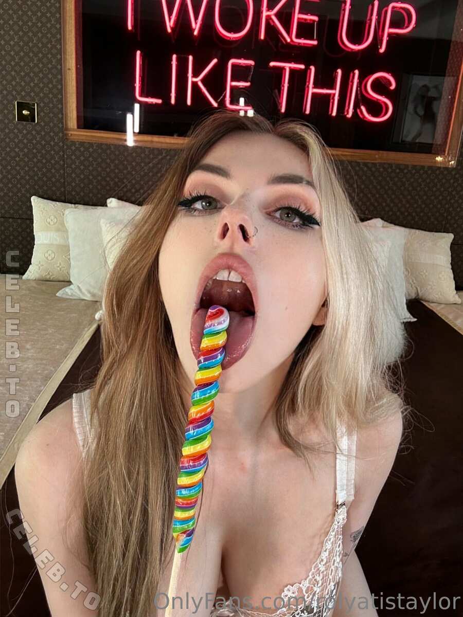 Rolyatistaylor nude photo 7
