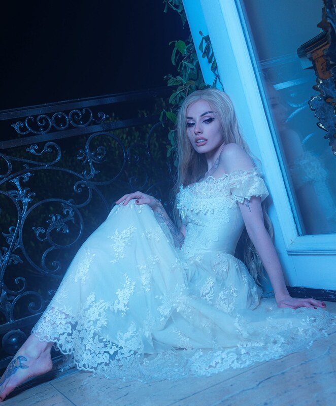 Rolyatistaylor nude photo 3