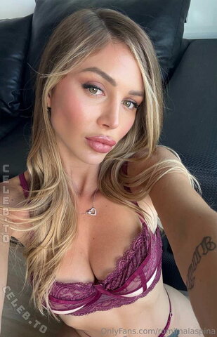 Romina Malaspina nude photo 271