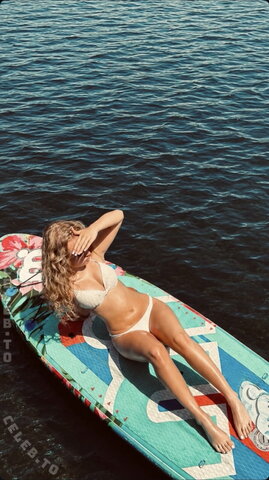 romy_ronm Fresh (1 photo)