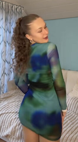 romysvibess nude photo 24