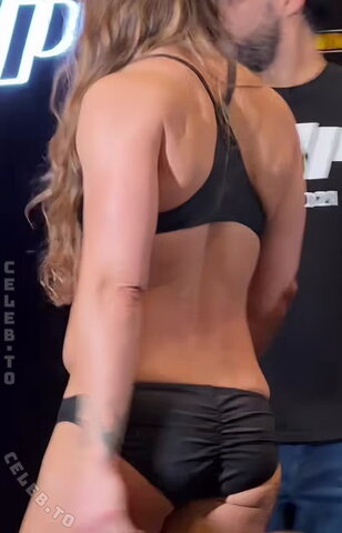 Ronda Rousey photo 6