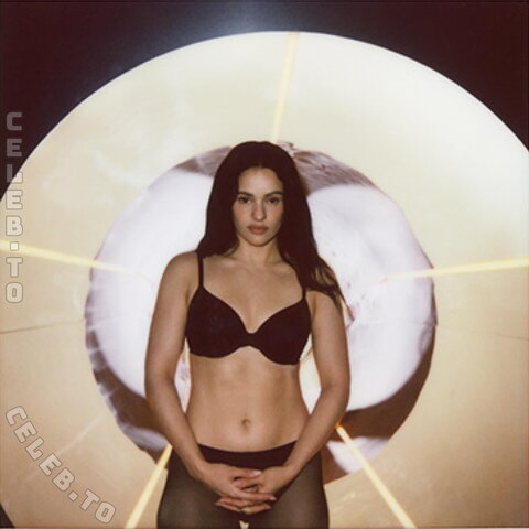 Rosalia nude photo 5