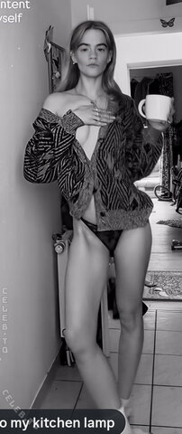 Rotnelchen nude photo 9