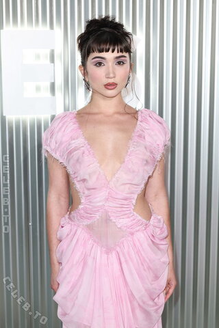 Rowan Blanchard nude