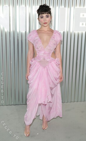 Rowan Blanchard nude