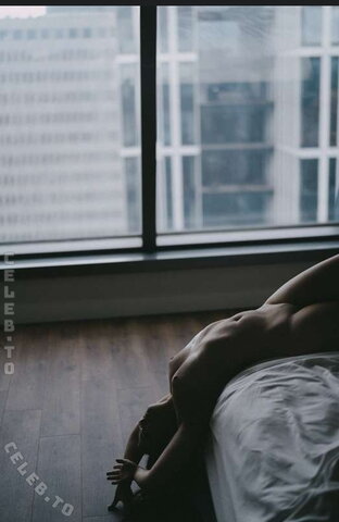 Rowina_offical nude photo 1