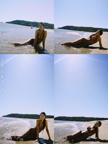 Roxanarosuu nude photo 45