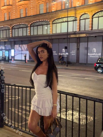 Roxanarosuu – Evening walks in London