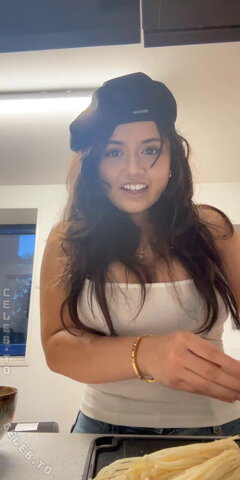 Roxy Mya / rxy.bb – LIVE 🎬 18