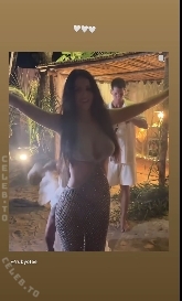 Ruby O. Fee nude photo 3