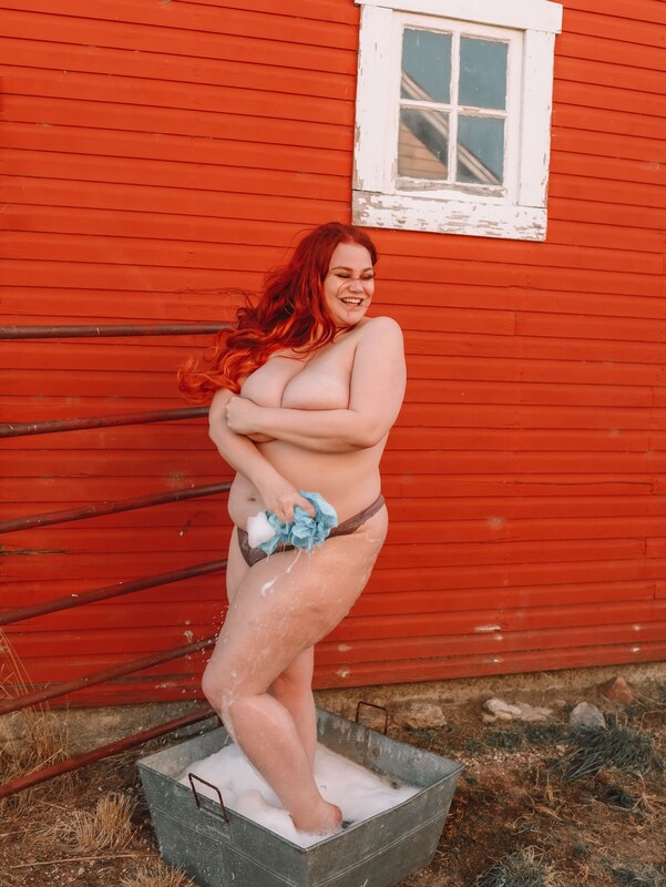 Ruby Roxx Super Curvy Model NUDE Photos and Videos nude photo 2