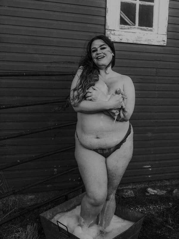 Ruby Roxx Super Curvy Model NUDE Photos and Videos nude photo 4