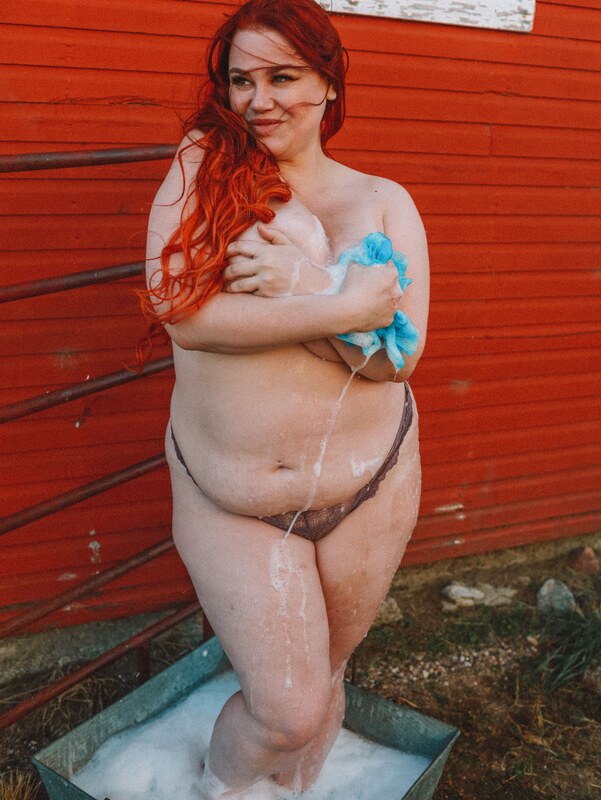 Ruby Roxx Super Curvy Model NUDE Photos and Videos nude photo 5