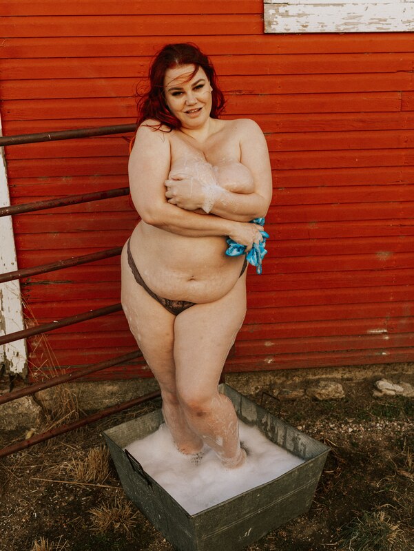 Ruby Roxx Super Curvy Model NUDE Photos and Videos nude photo 18