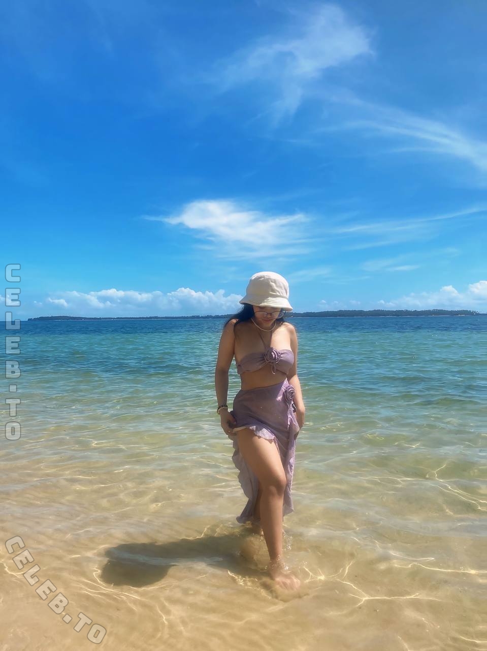 rucucucucu nude photo 3