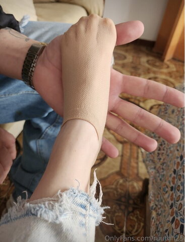 Ruth Empoderada nude photo 24