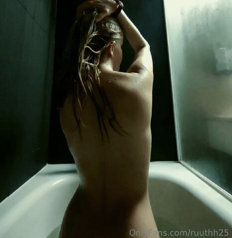 Ruth Empoderada nude photo 19