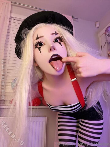 Rynkerbelle nude photo 32