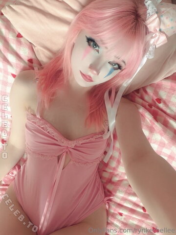 Rynkerbelle nude photo 4