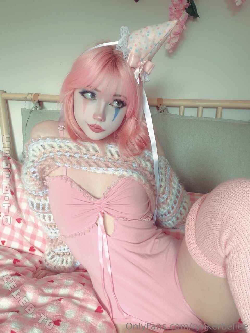 Rynkerbelle nude photo 9
