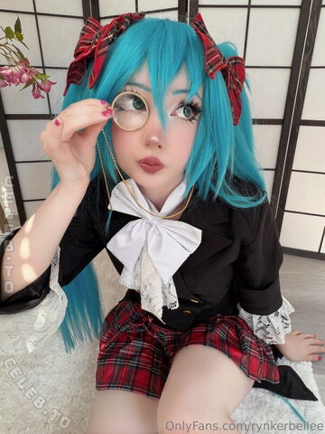 Rynkerbelle nude photo 12