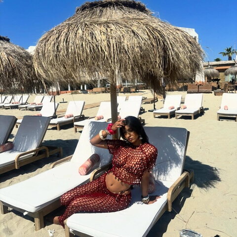 Saanvi Prasad nude photo 9