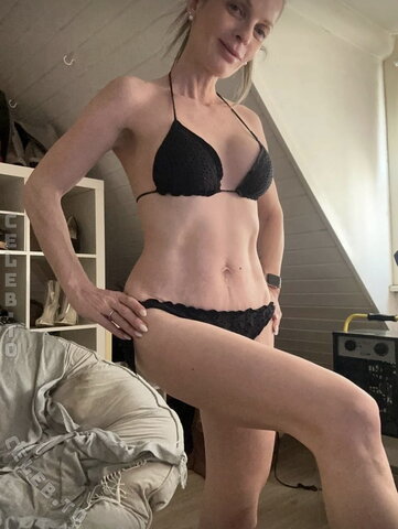Sabdeluxe nude photo 12