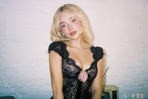 Sabrina Carpenter nude photo 2