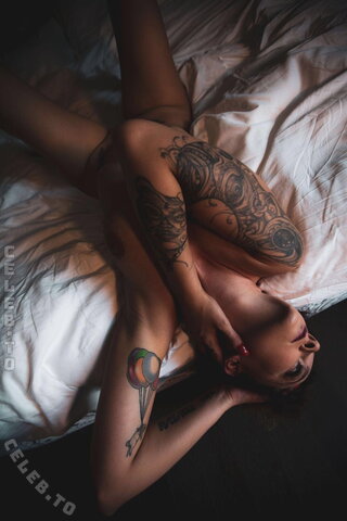 Sabrina Herz nude photo 25