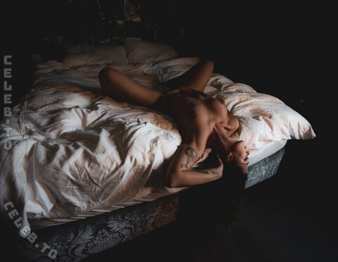 Sabrina Herz nude photo 34