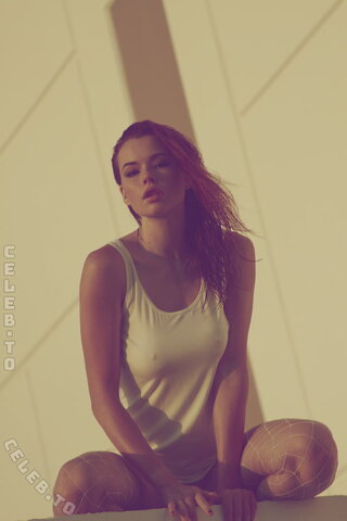 Sabrina Lynn nude photo 523