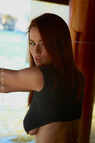 Sabrina Lynn nude photo 422