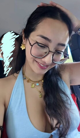 Sabrina Pezeshkian Fresh (3 photos)