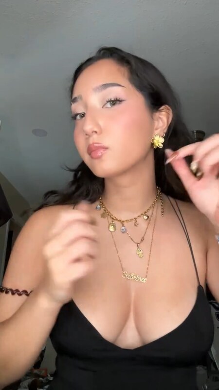 Sabrina Pezeshkian nude photo 5