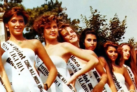 Sabrina Salerno nude photo 8