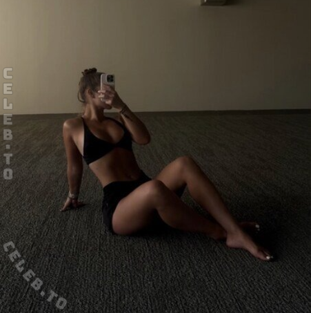 Sabrina Steward nude photo 3