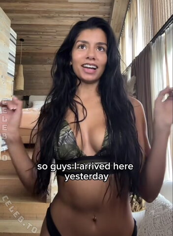 Sabrine Khan nude photo 1