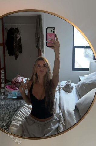 Sadie Mckenna nude photo 1