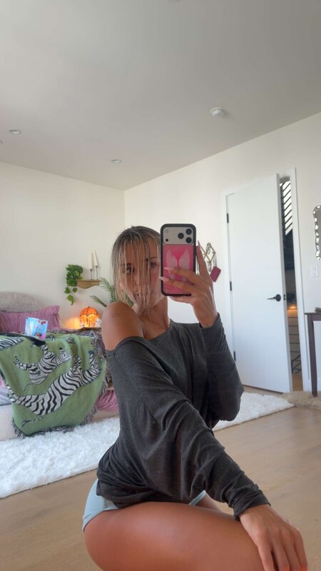 Sadie Mckenna nude photo 5